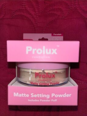 Matte Setting Powder – Porcelain (Light Beige)